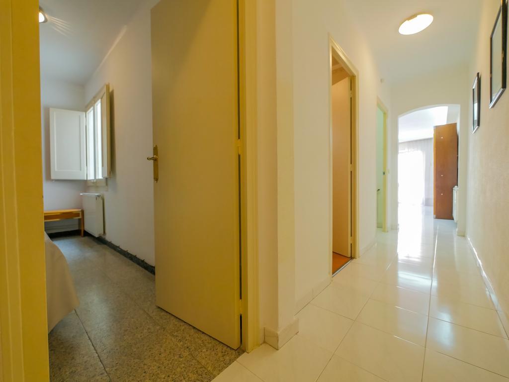 Agi Ferran 32 Apartment Roses Bagian luar foto